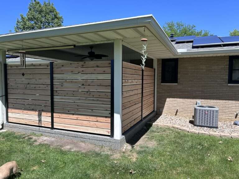 Outdoor patio_handrail